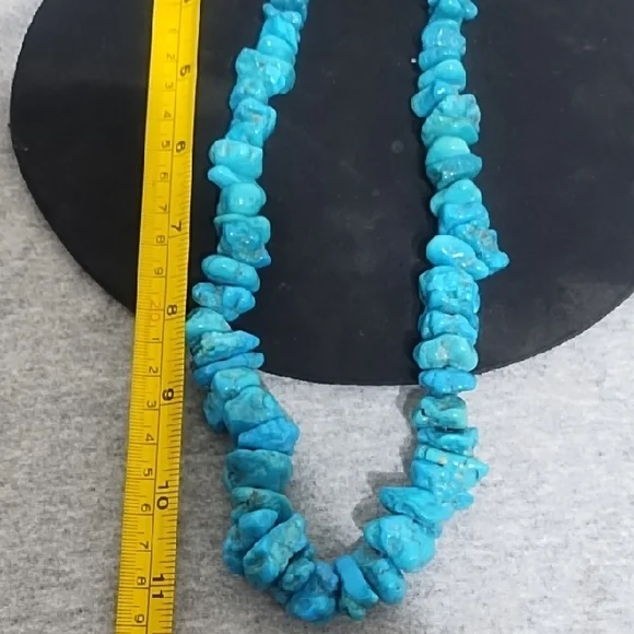 Turquoise Beaded Necklace